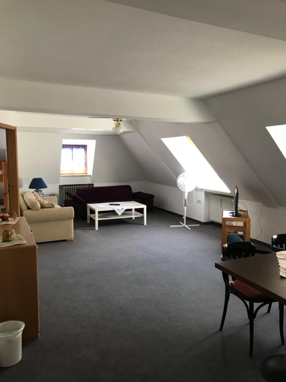 Hotel Guntia Boardinghouse Гюнцбург Екстер'єр фото