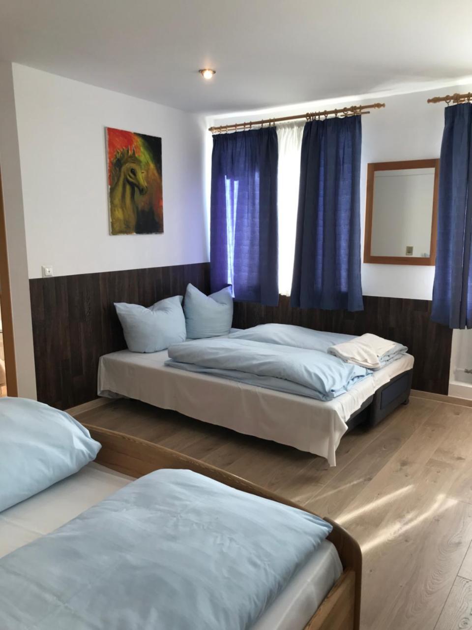 Hotel Guntia Boardinghouse Гюнцбург Екстер'єр фото