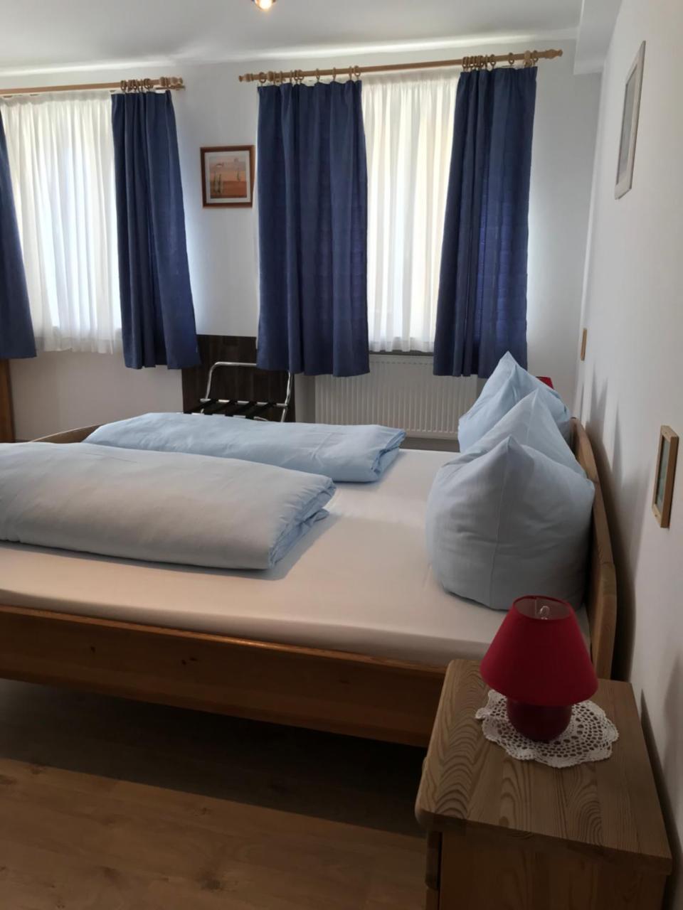 Hotel Guntia Boardinghouse Гюнцбург Екстер'єр фото